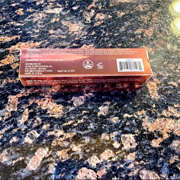 BROW ATELIER GROWTH SERUM - Picture 2 of 3